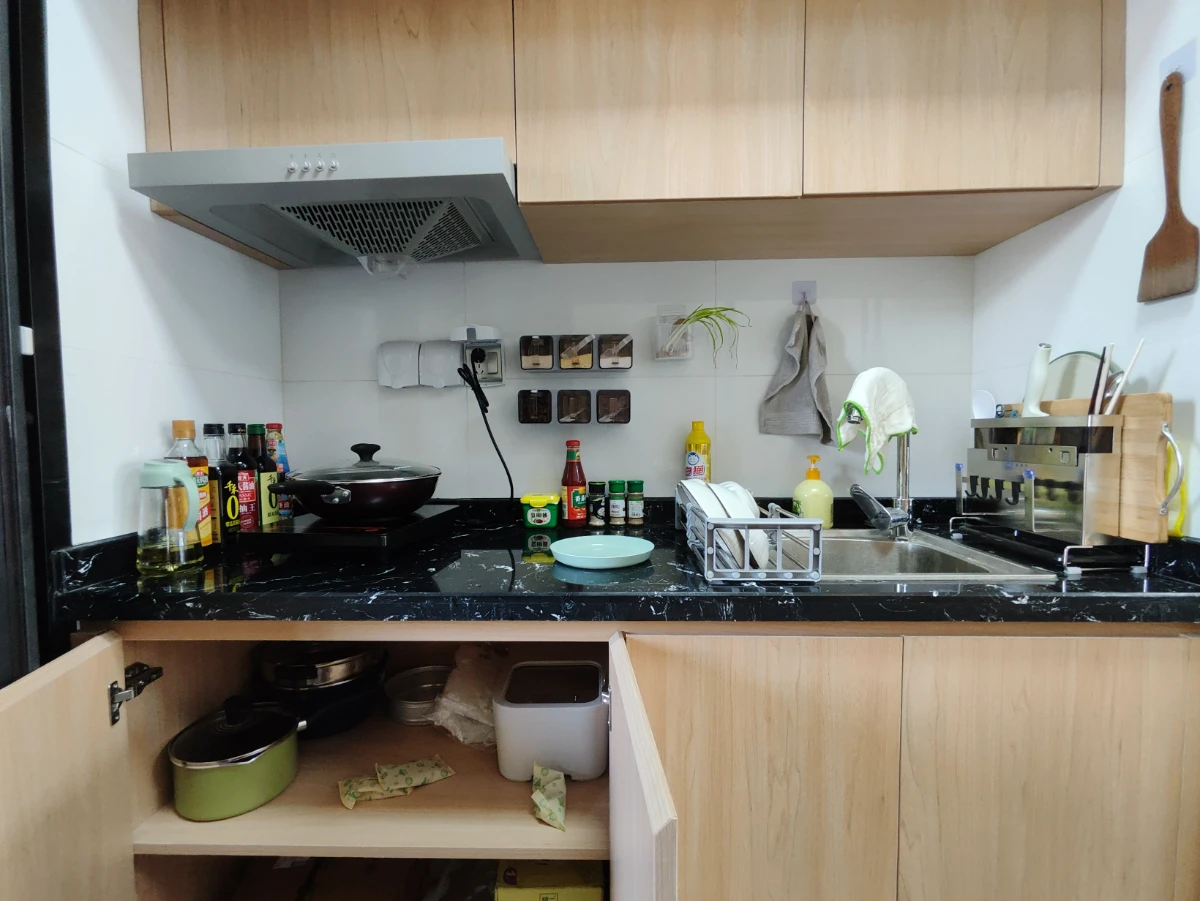 租房入住厨房2023-8-13